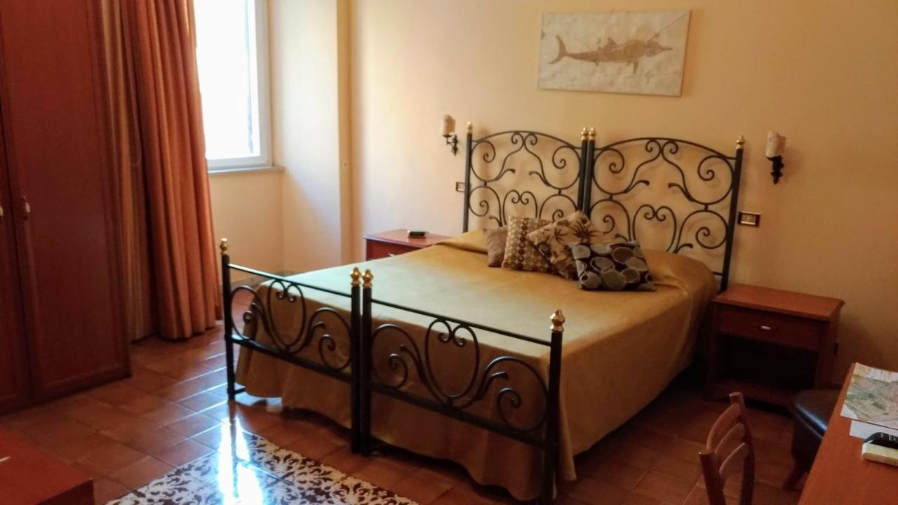 Nicolas Inn Rome Exterior photo